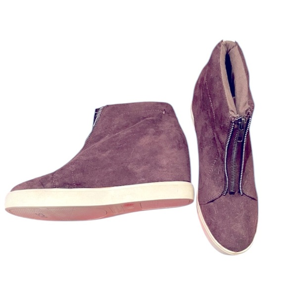 ⭐️3 FOR $12- Matisse Booties - Picture 1 of 1